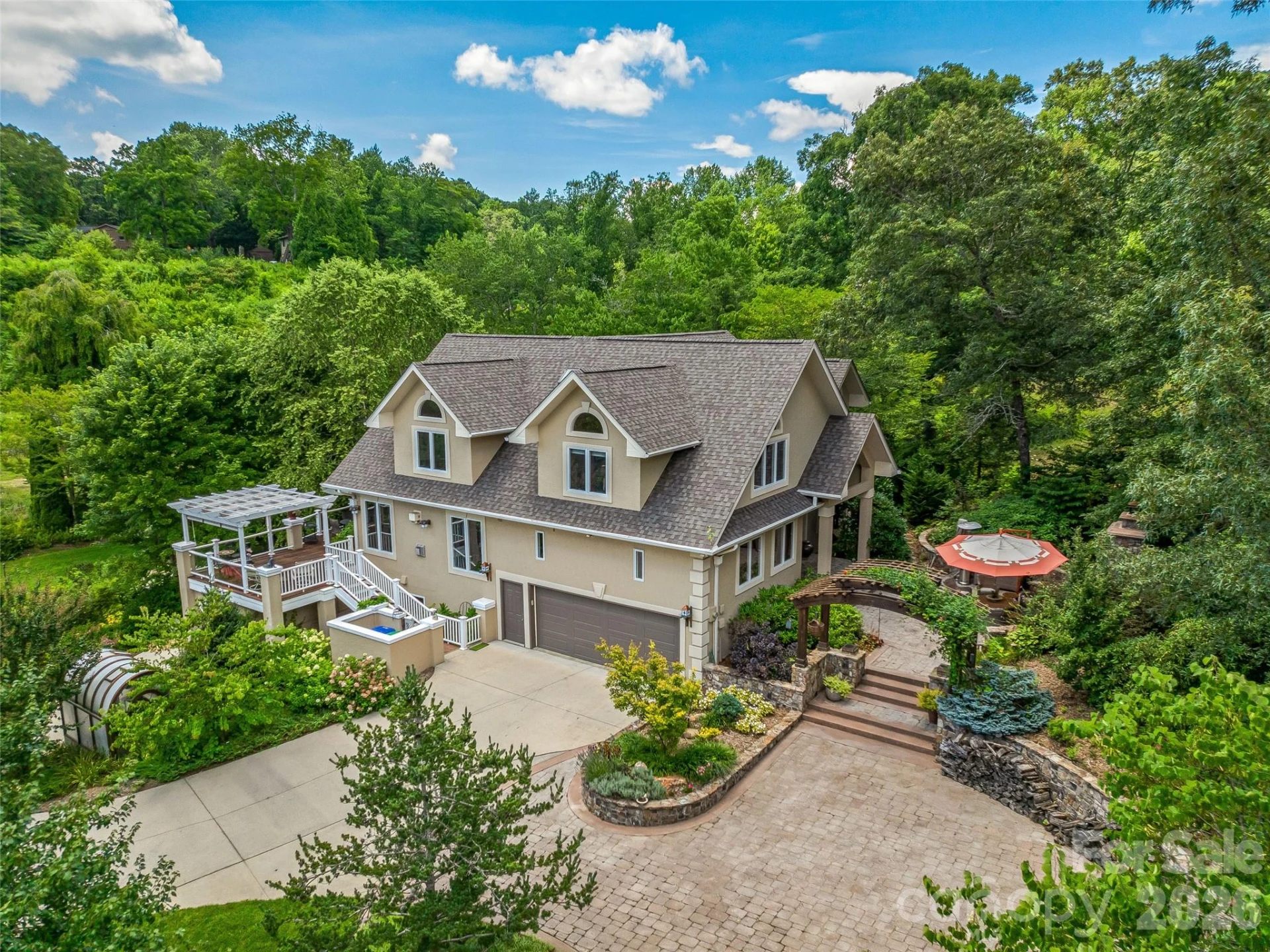 212 S Plains Drive - Photo 4