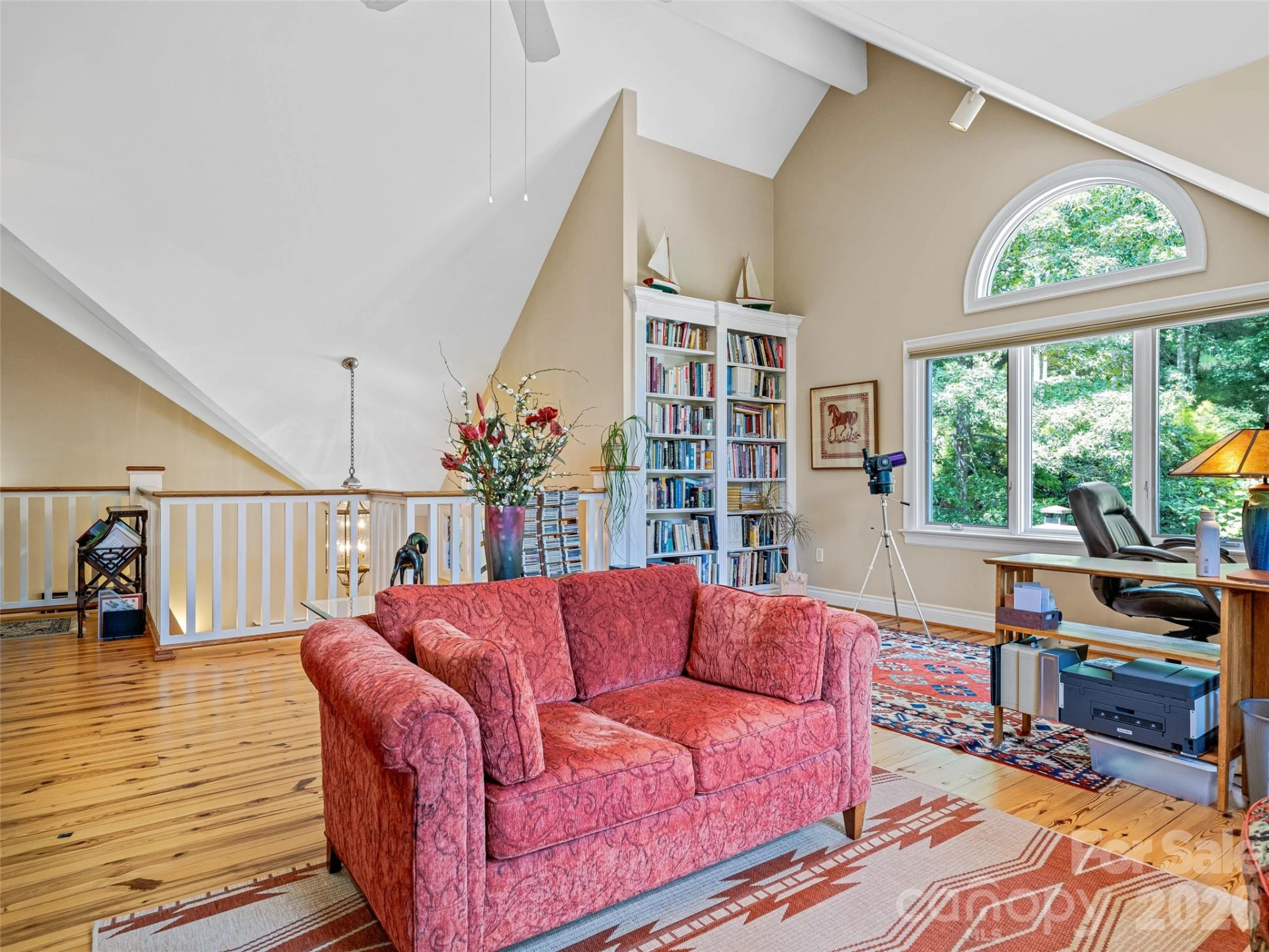 212 S Plains Drive - Photo 34
