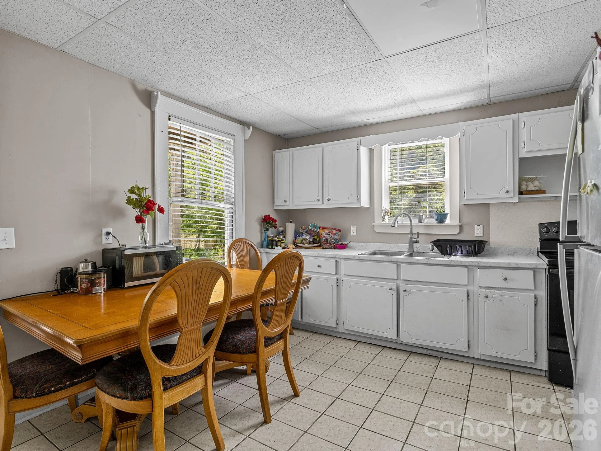 110 Grady Avenue - Photo 30