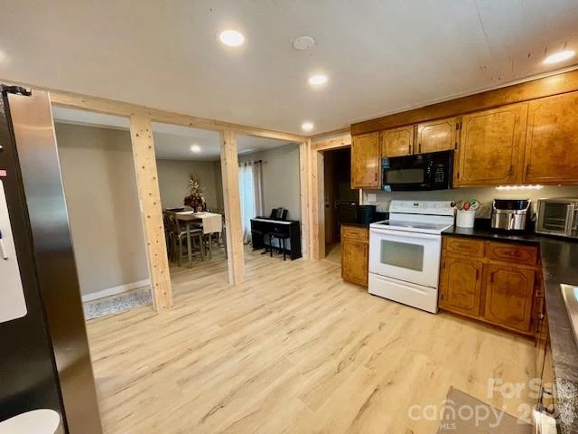 755 Depriest Road - Photo 11