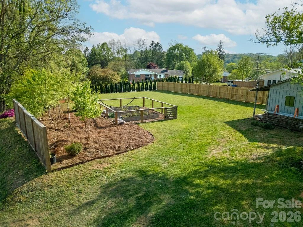 TBD Triple Terrace #B - Photo 10