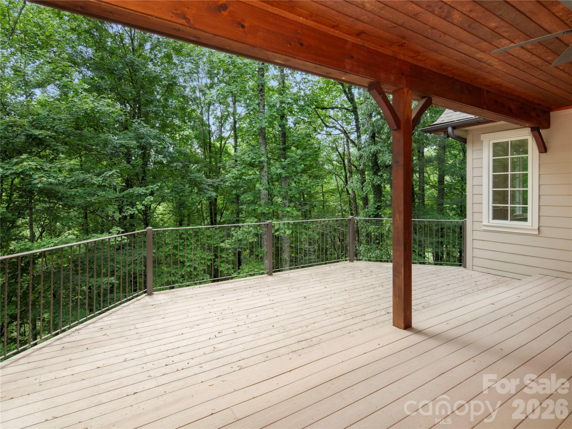 672 Walnut Valley Parkway - Photo 18