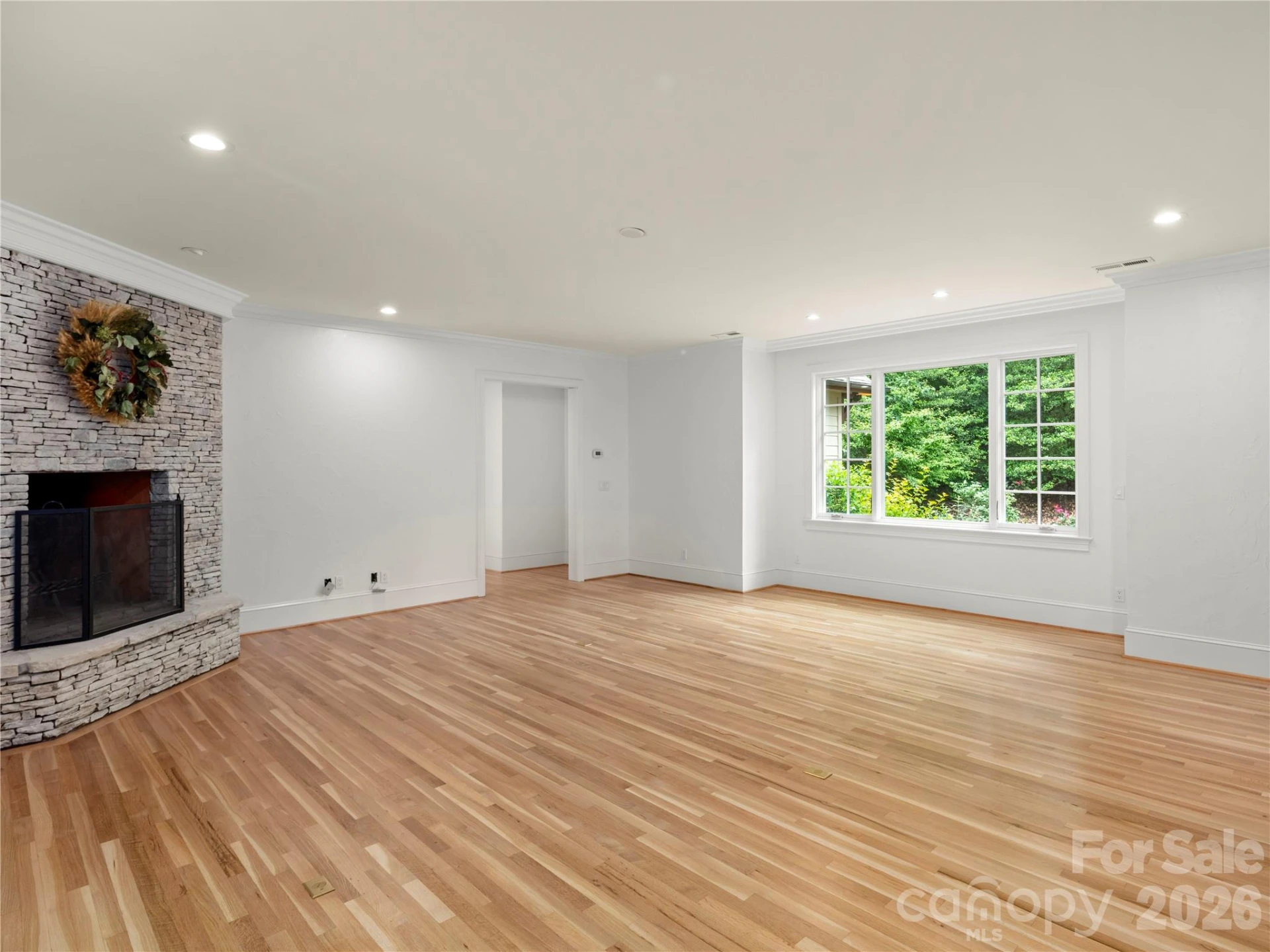 672 Walnut Valley Parkway - Photo 7