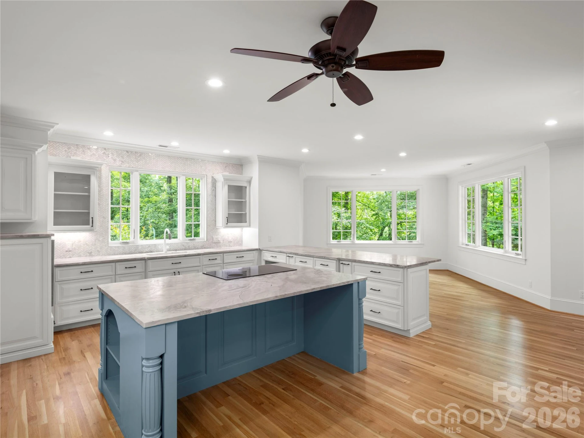 672 Walnut Valley Parkway - Photo 8