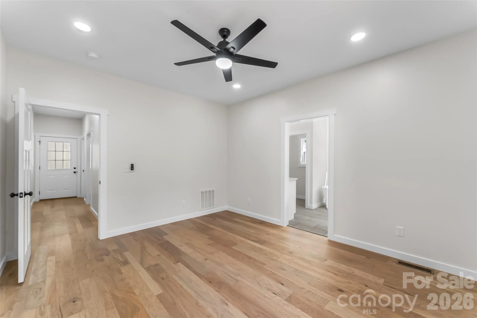 438 Plantation Drive - Photo 23