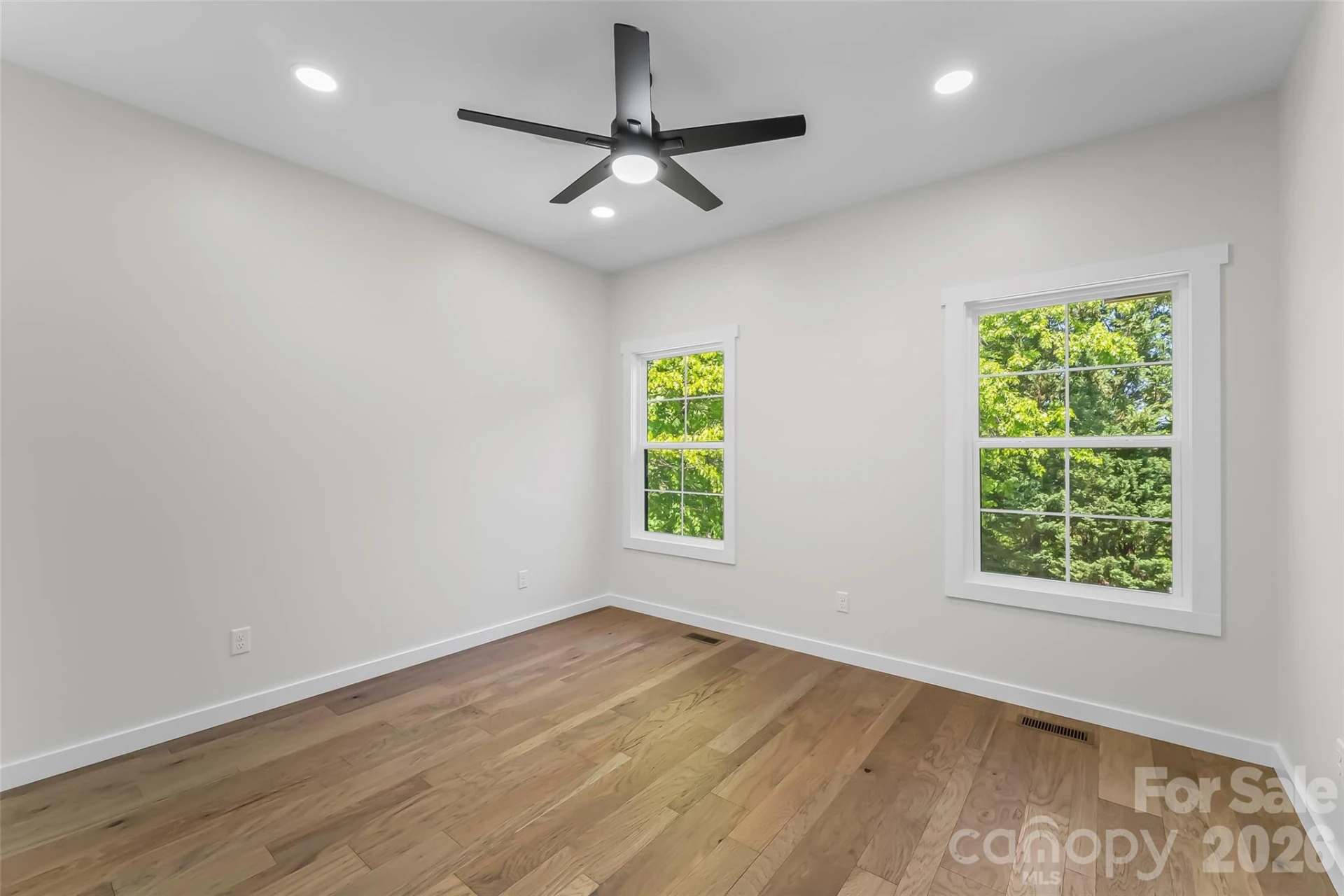 438 Plantation Drive - Photo 35