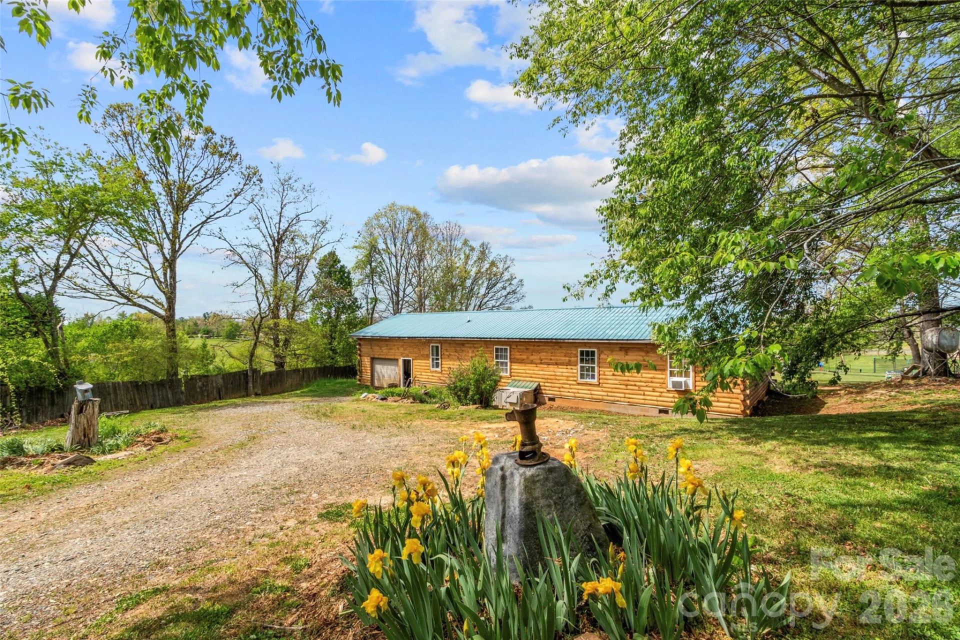 120 Lillie Lane - Photo 2