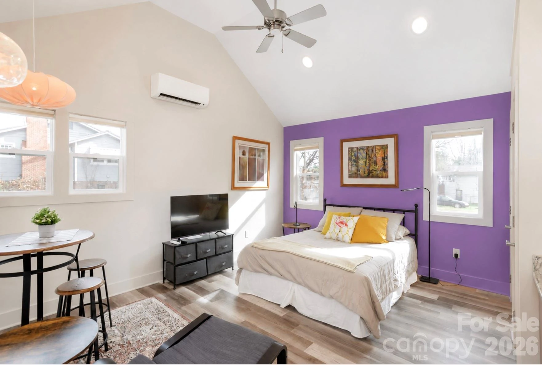 606 Ray Avenue - Photo 3