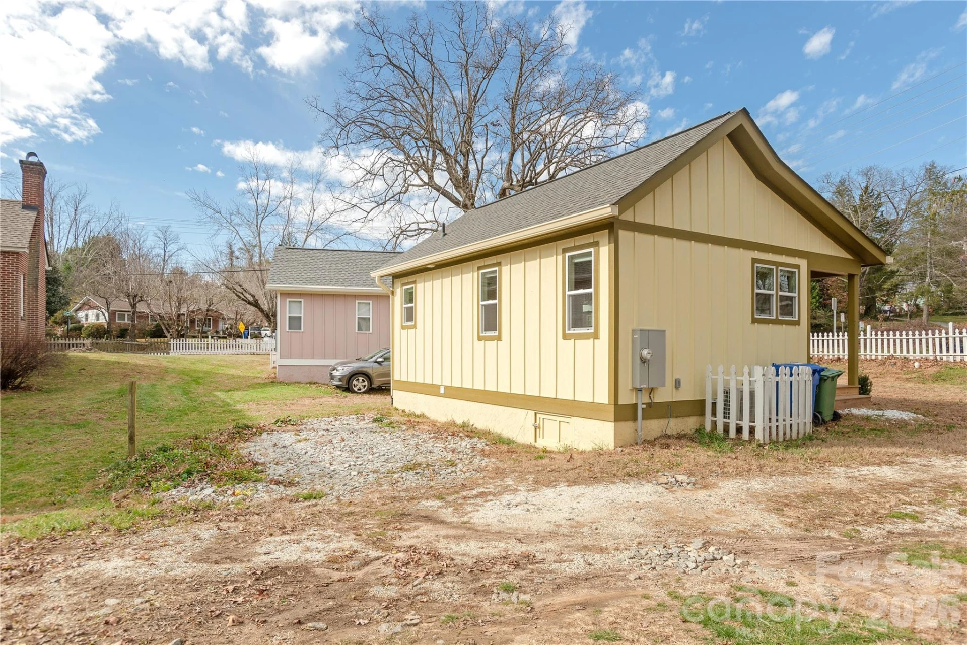 608 Ray Avenue - Photo 12