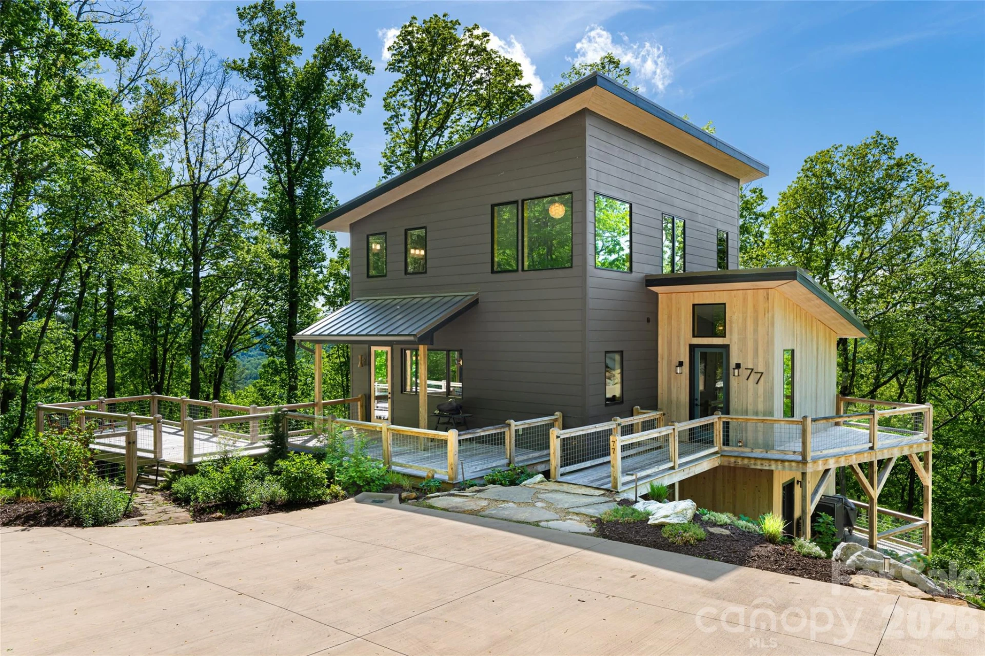 77 Mcintyre Drive - Photo 4