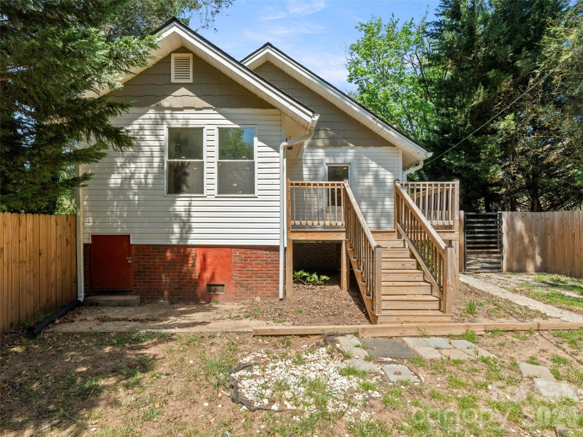926 W Chapel Road - Photo 8