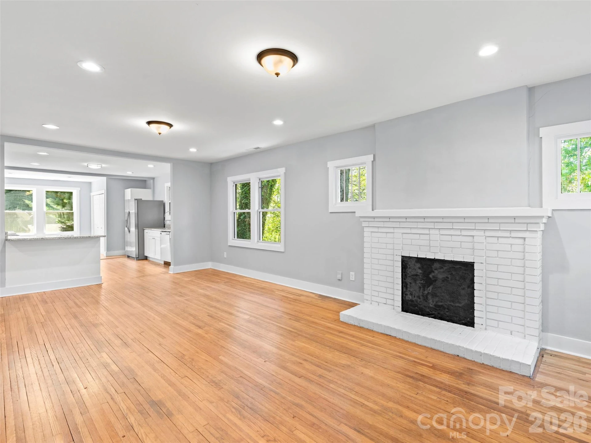 926 W Chapel Road - Photo 9
