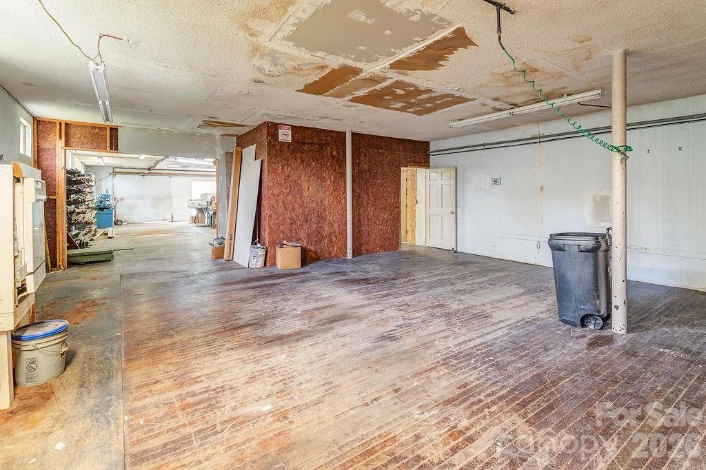 1100-1104 Montreat Road - Photo 4