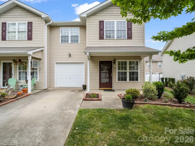 64 Lanceford Circle