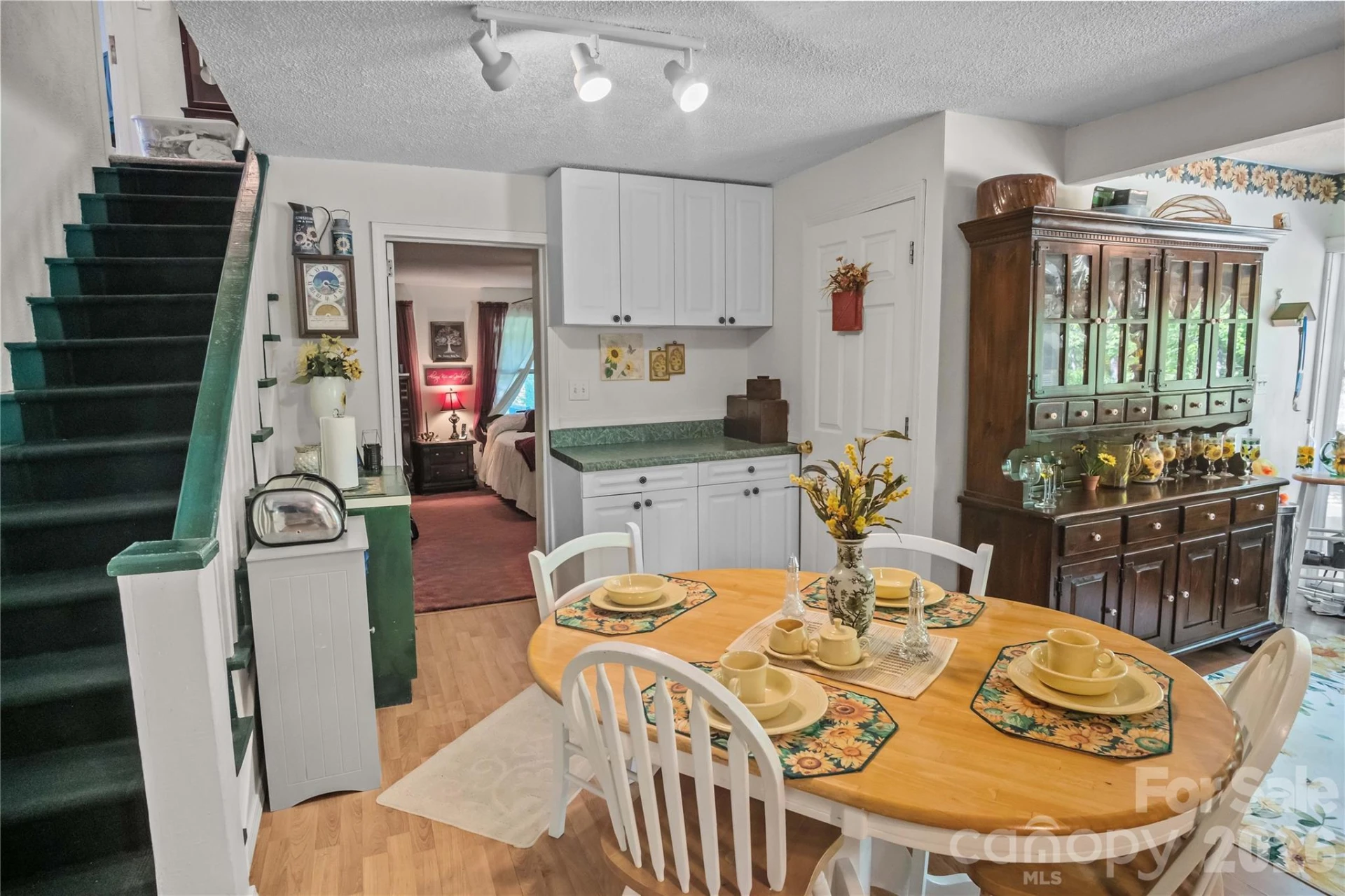 283 Constant Lane - Photo 36