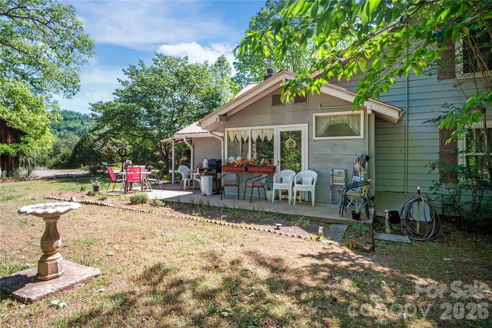 283 Constant Lane - Photo 5