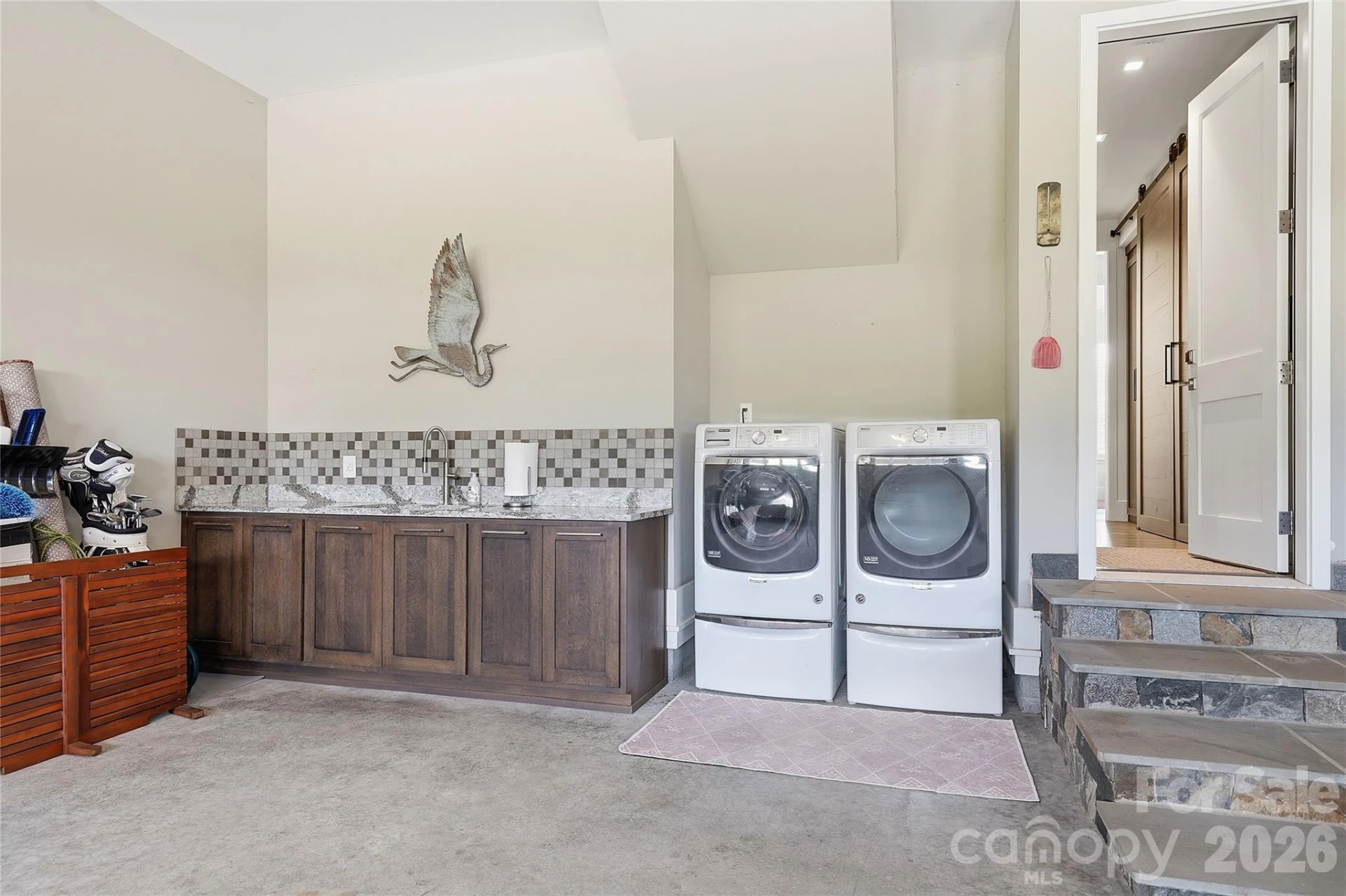 984 Mapleton Lane - Photo 24