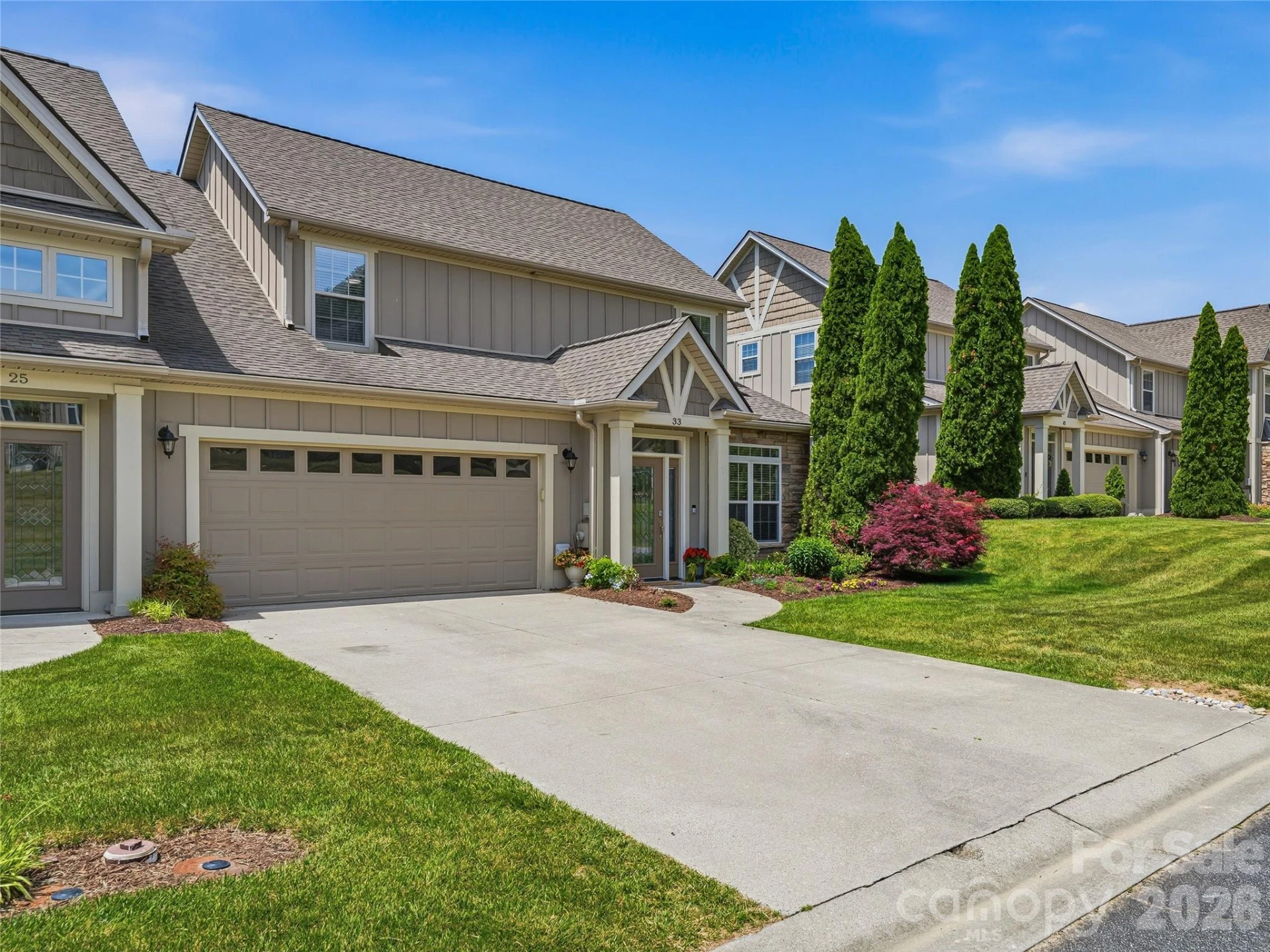 33 Florian Lane - Photo 2