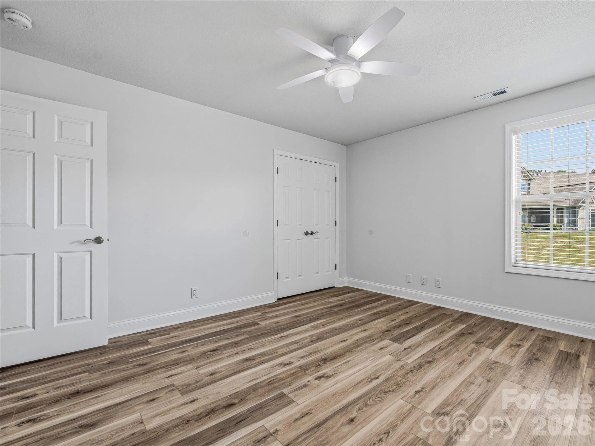33 Florian Lane - Photo 32