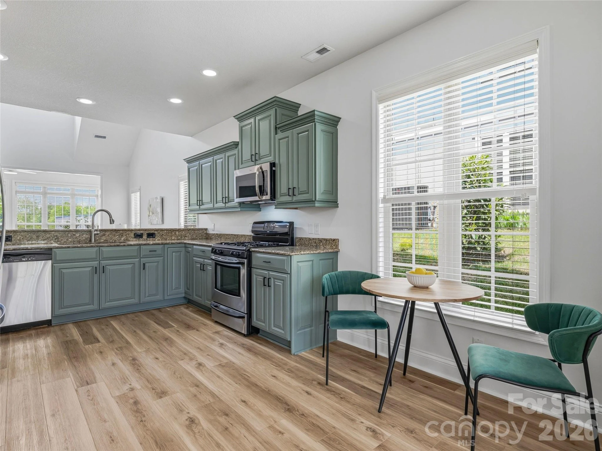 33 Florian Lane - Photo 7