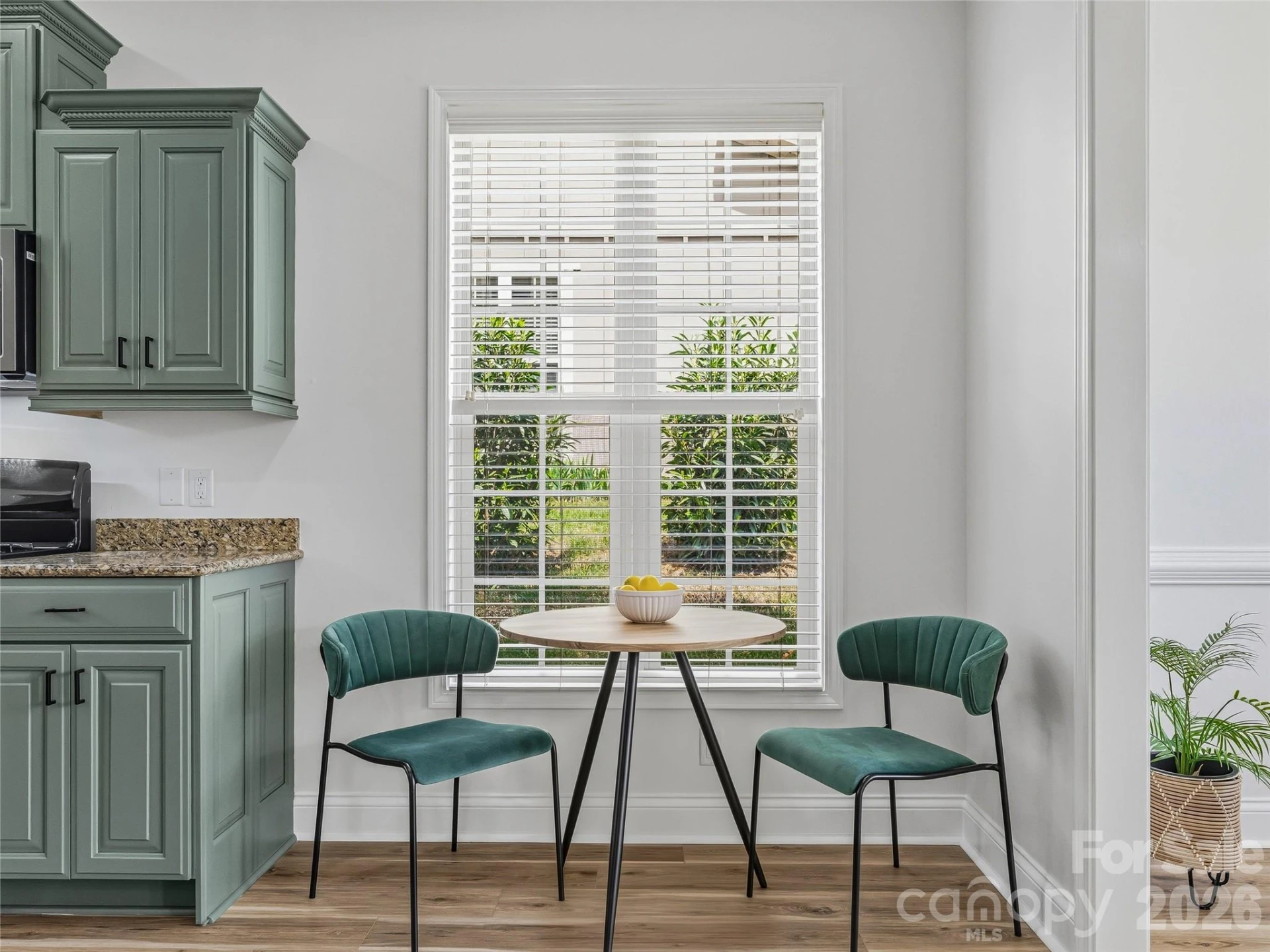 33 Florian Lane - Photo 8