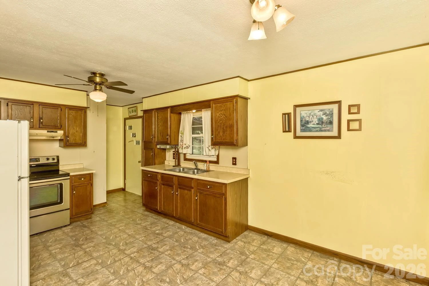 379 Bee Tree Road - Photo 11