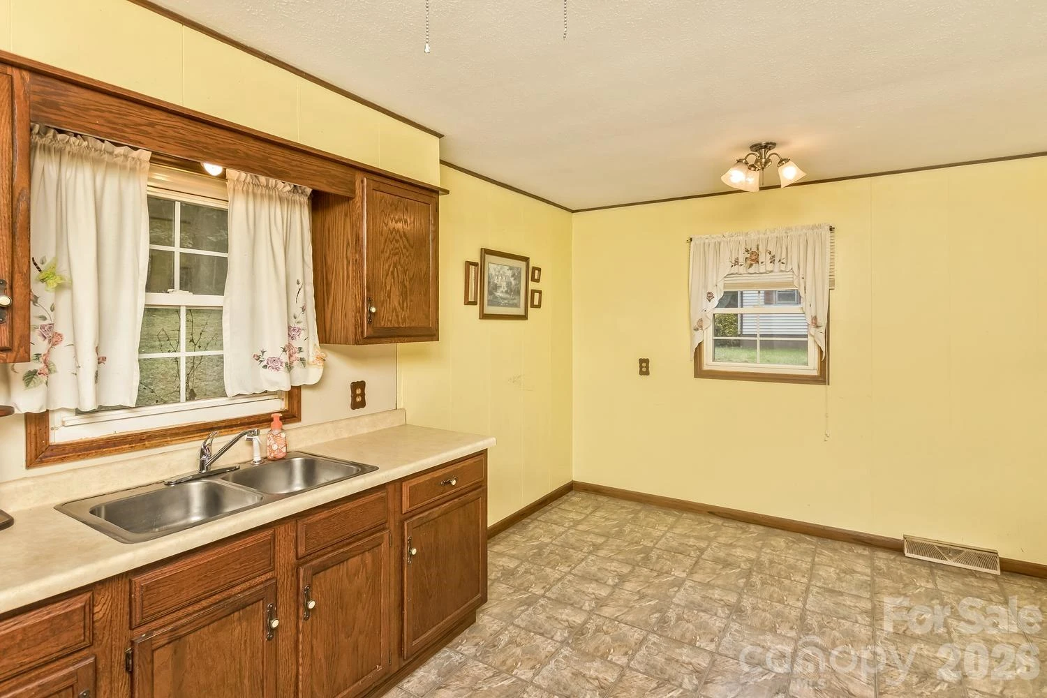 379 Bee Tree Road - Photo 13
