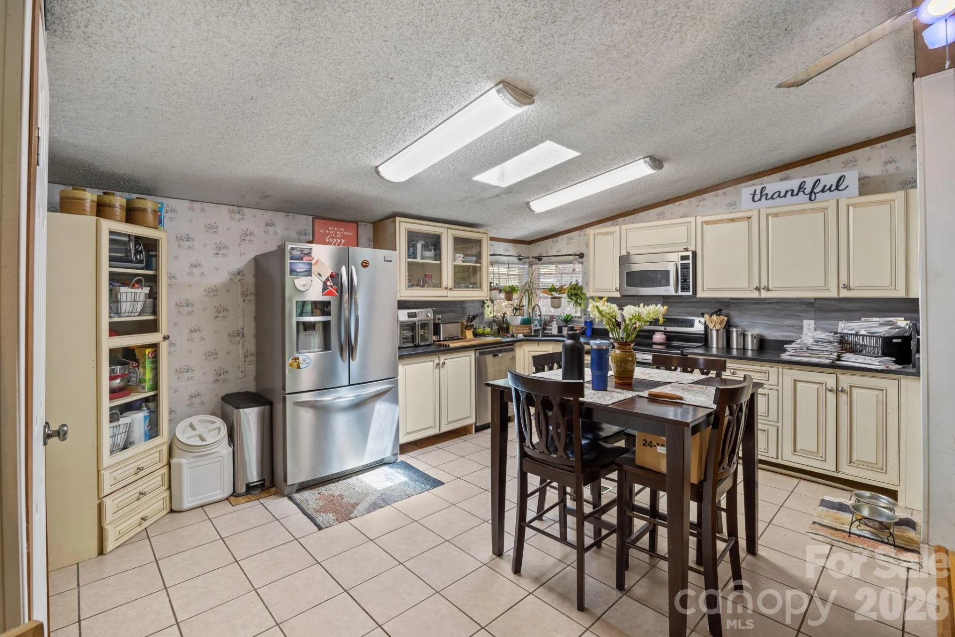 25 Weaver Lane - Photo 2