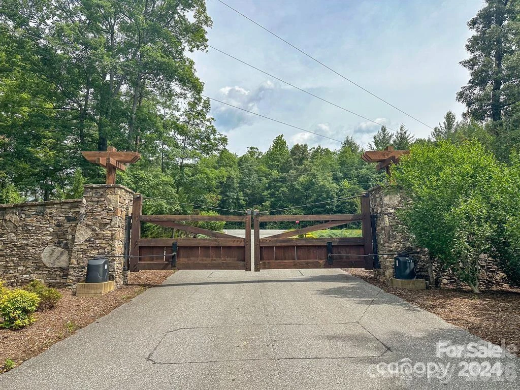 431 Ridge Point Road #7 - Photo 3