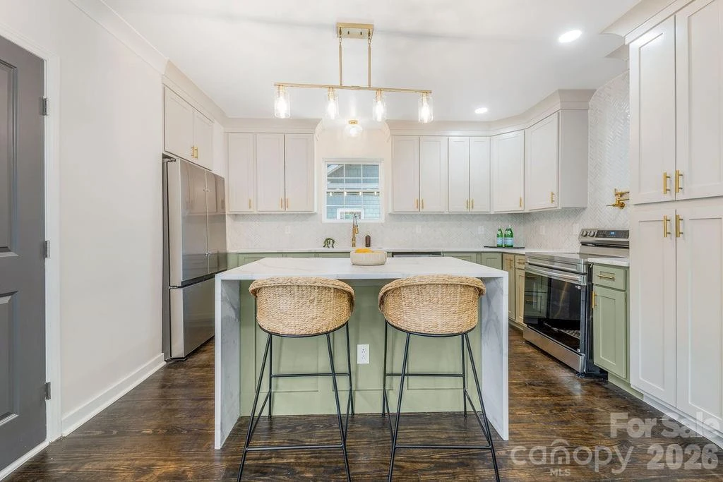 131 Woodrow Avenue - Photo 14