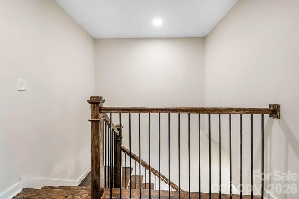 131 Woodrow Avenue - Photo 21