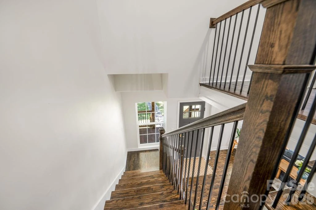 131 Woodrow Avenue - Photo 32