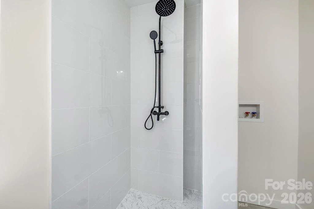 131 Woodrow Avenue - Photo 36