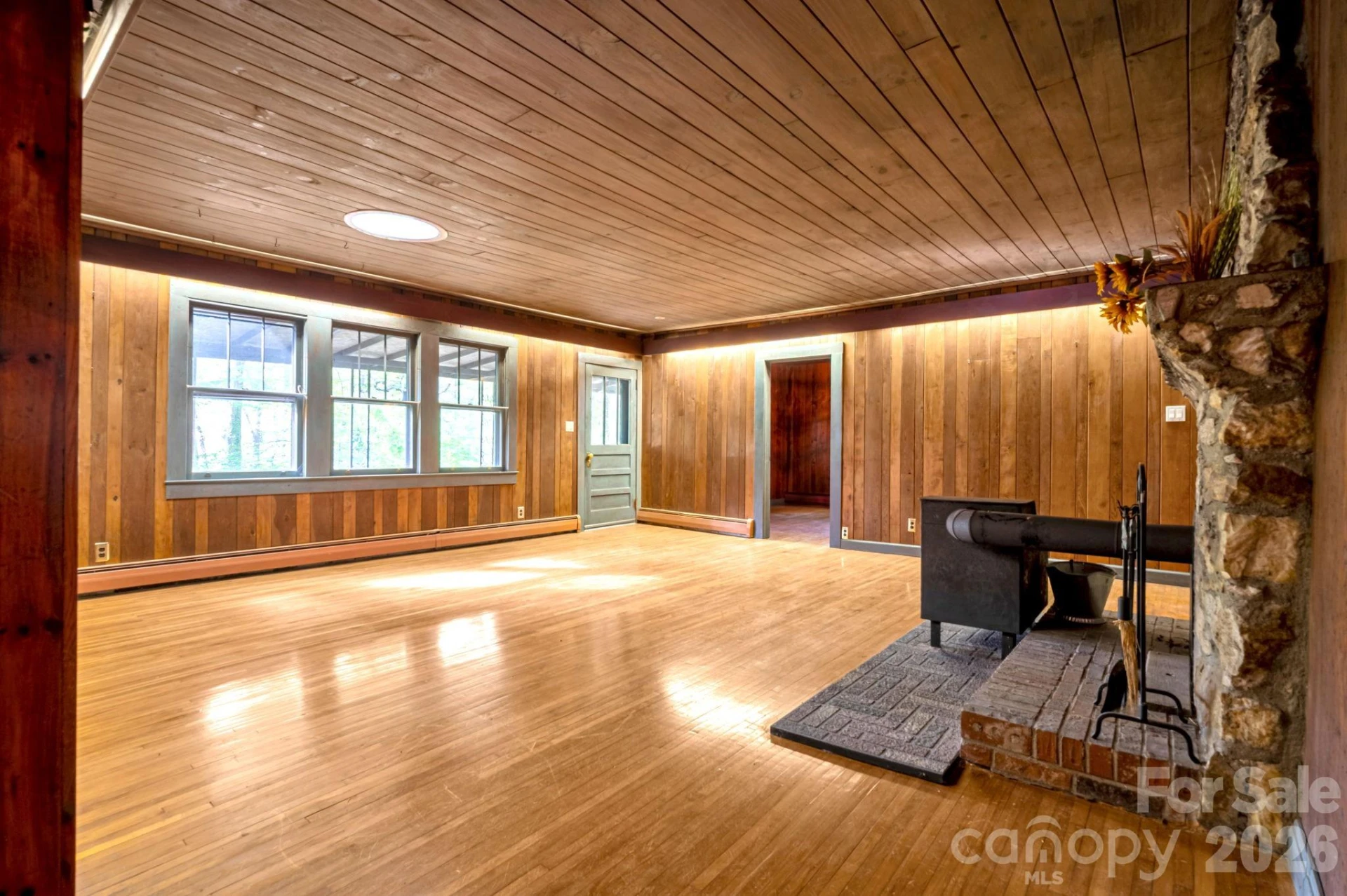 257 Pine Street - Photo 4