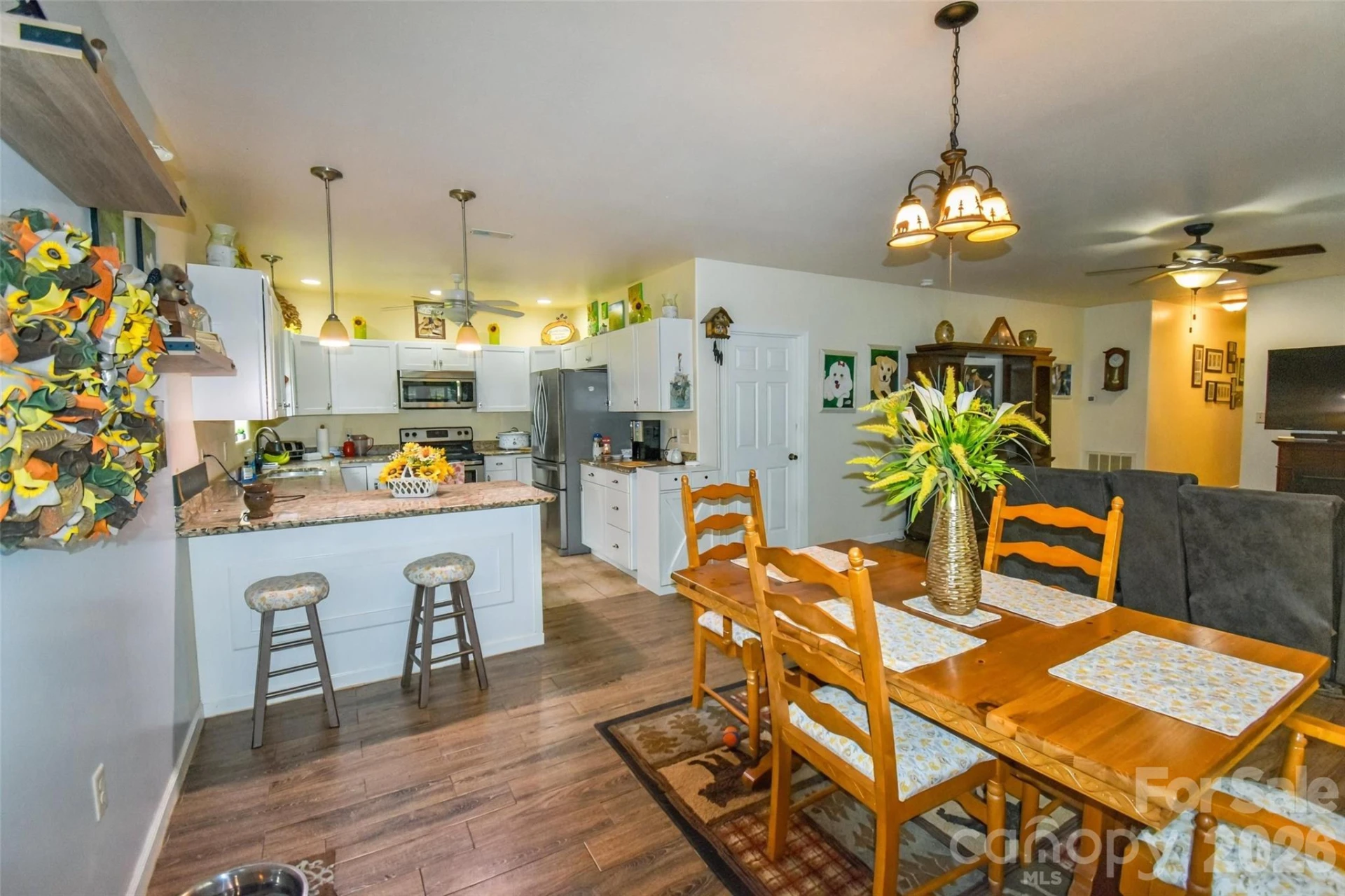 945 N Country Club Road - Photo 13