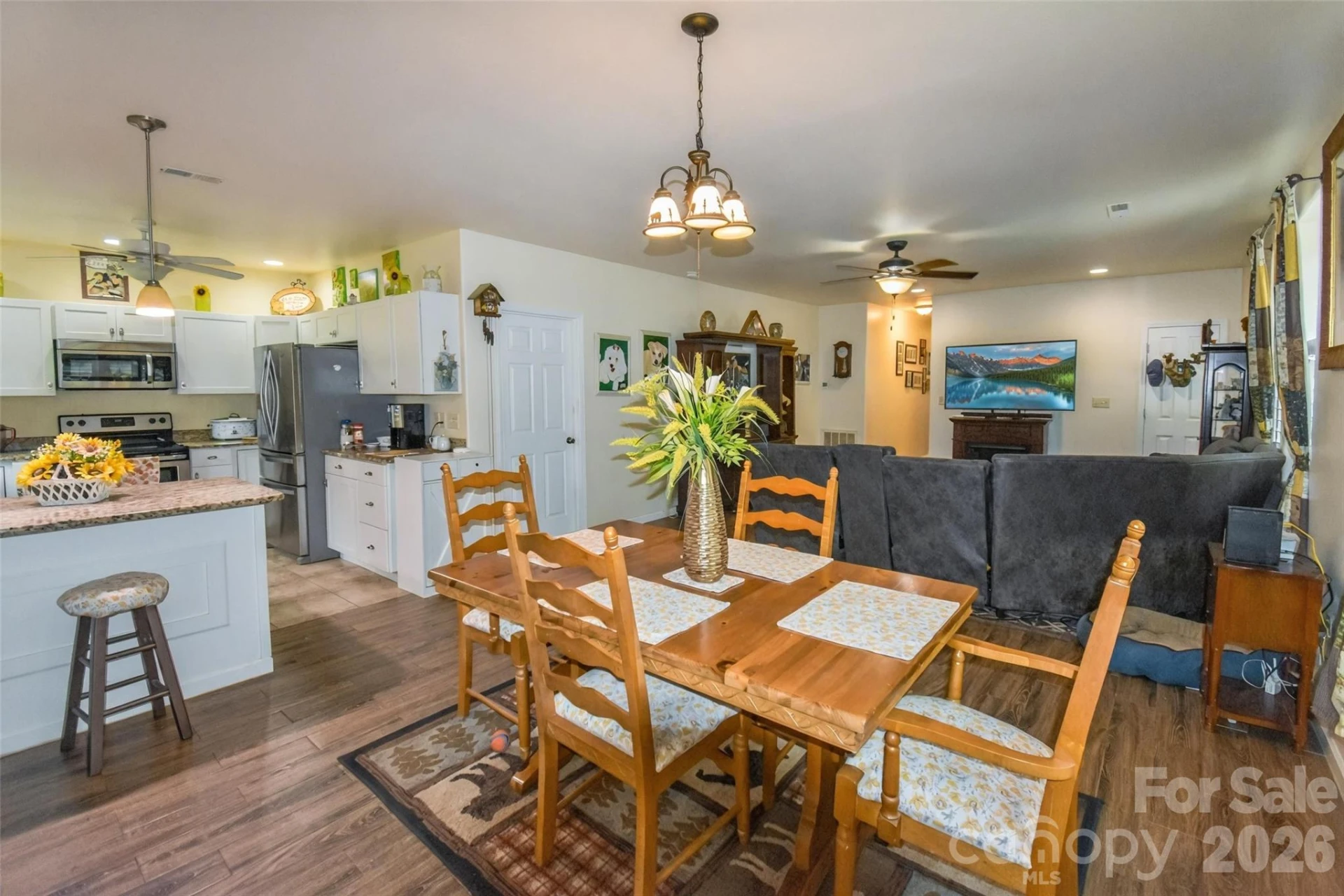 945 N Country Club Road - Photo 14