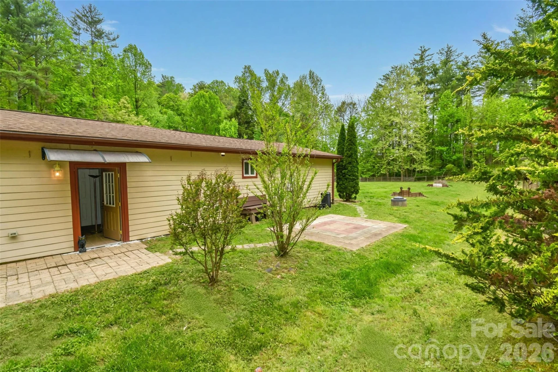 945 N Country Club Road - Photo 34
