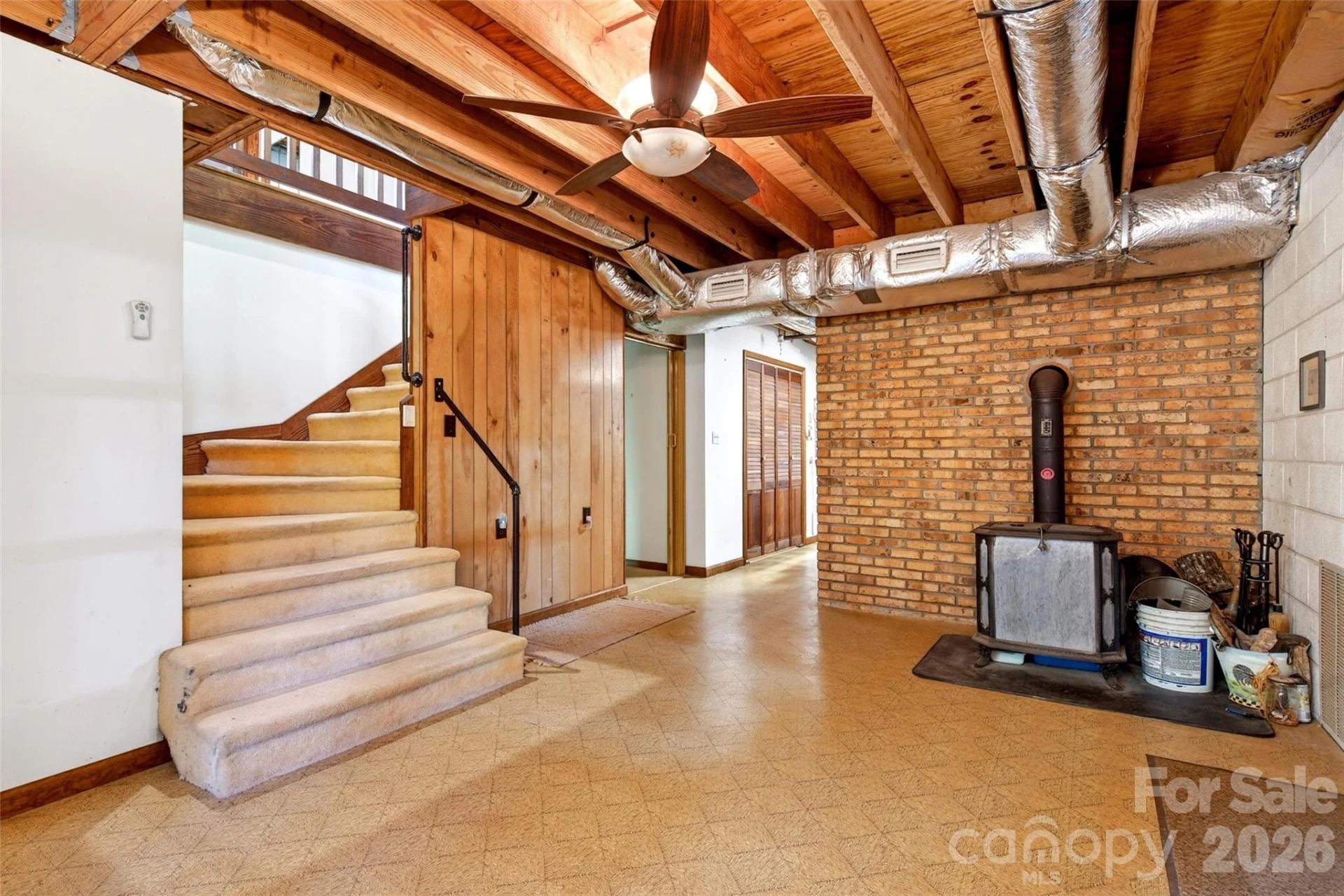 221 Hammer Hollow Drive - Photo 23