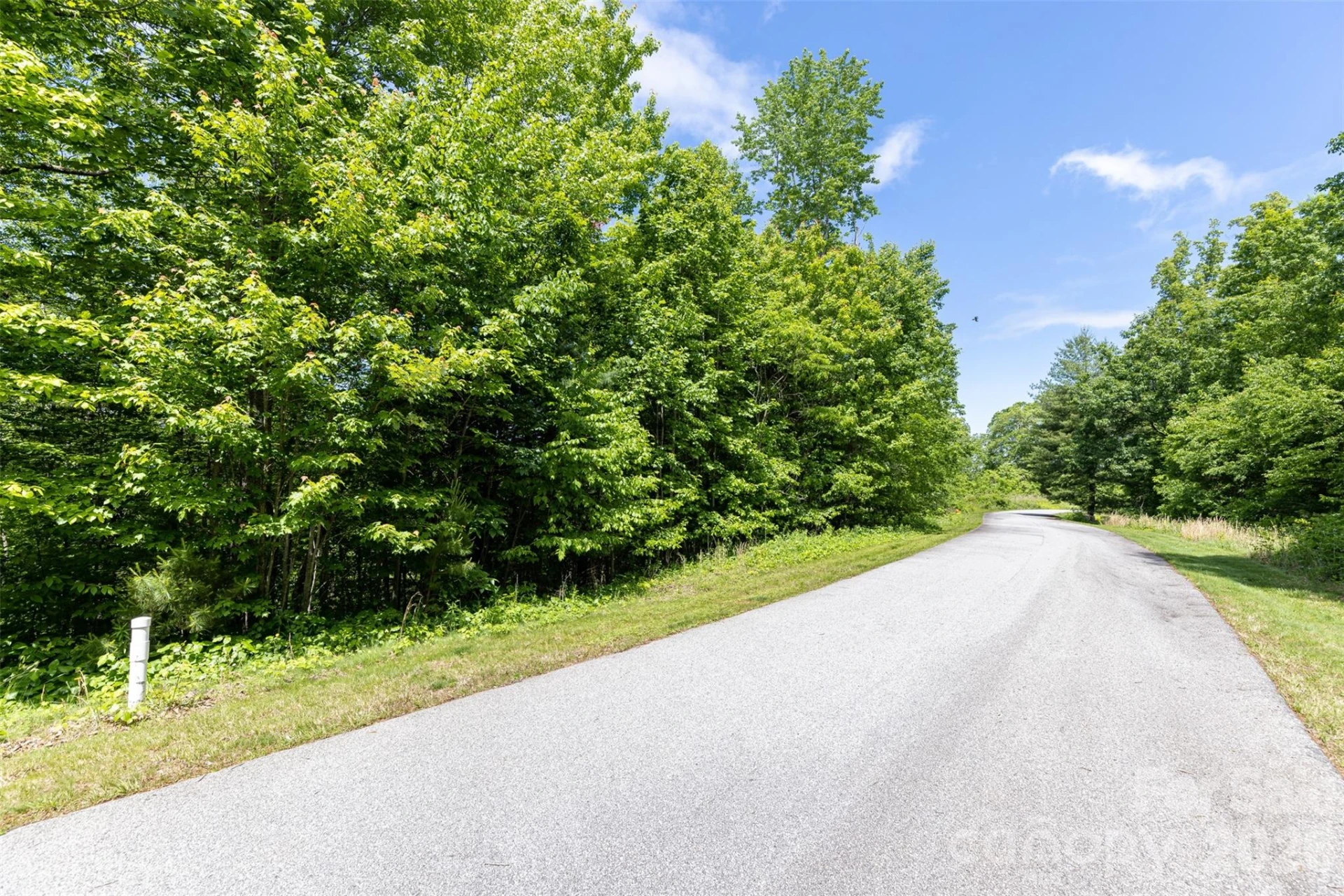 92 Chimney Crest Drive - Photo 5