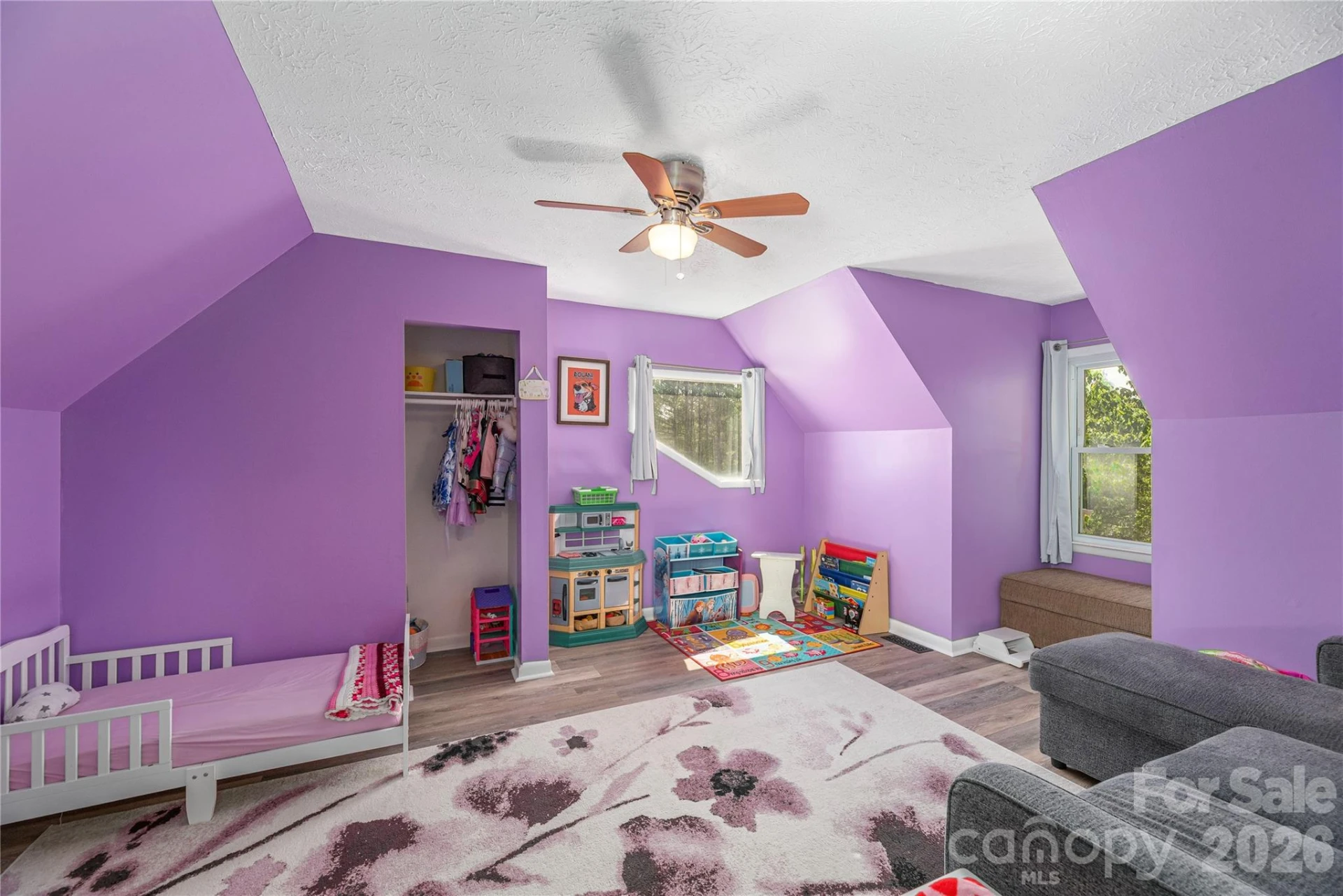20 Lionel Place - Photo 16
