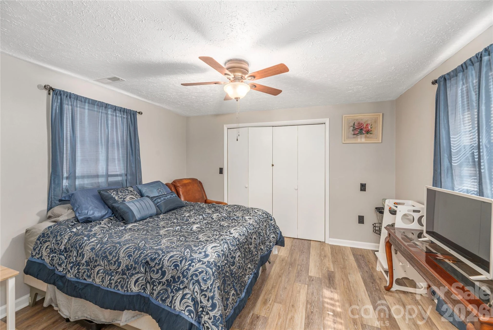 20 Lionel Place - Photo 10