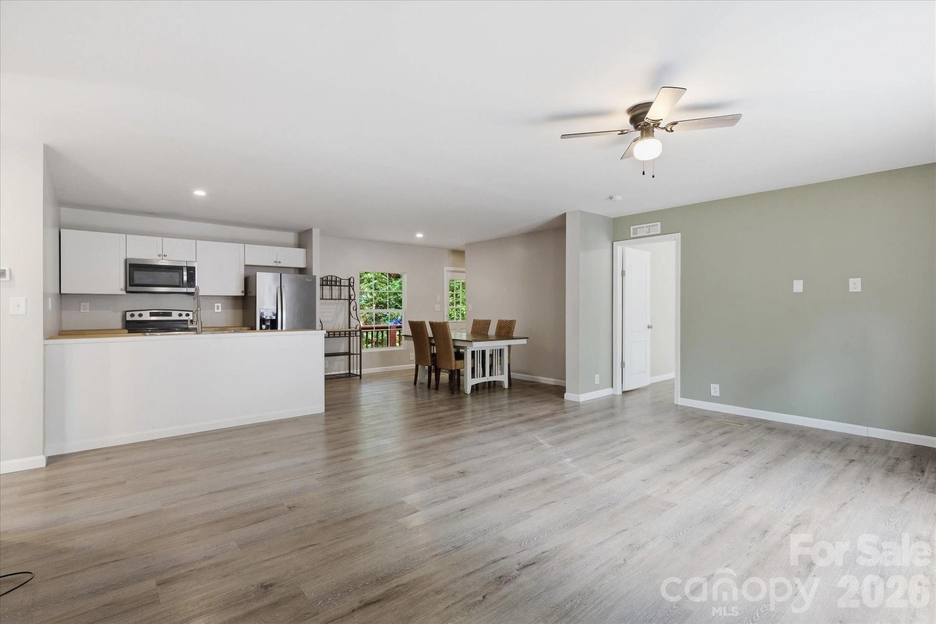 106 Central Avenue - Photo 4