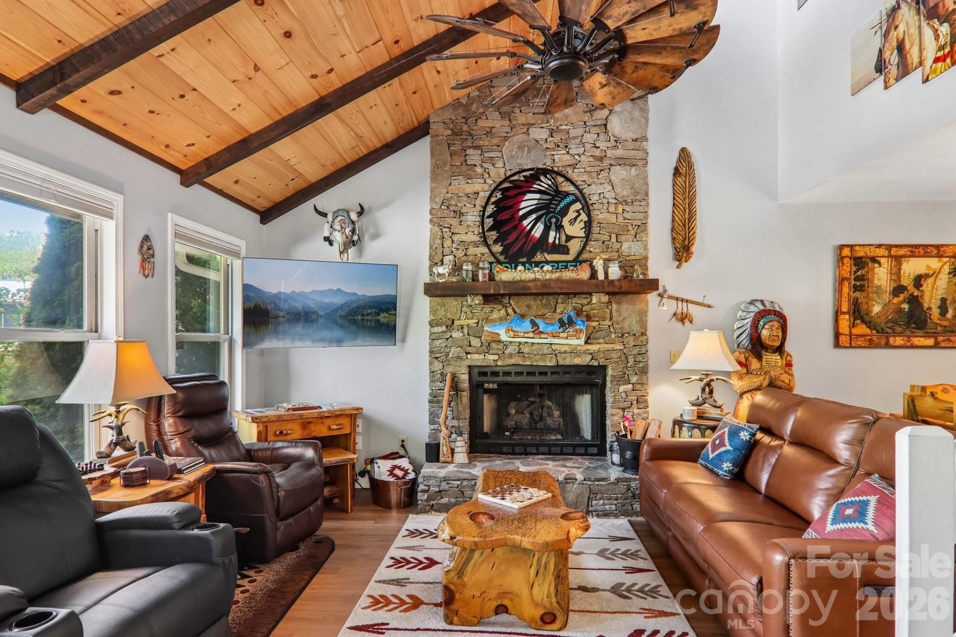 12 Indian Trace Road