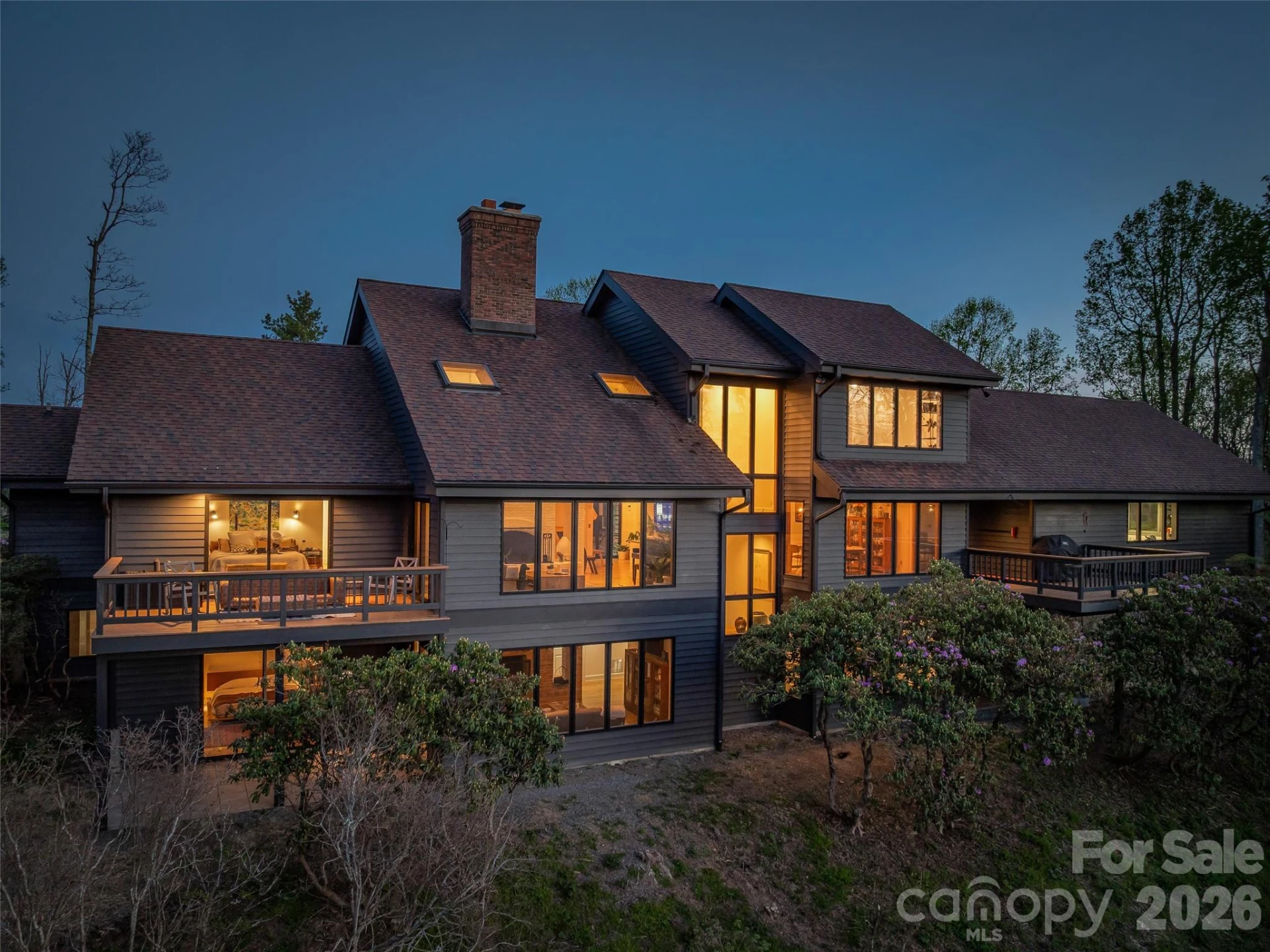 100 Big Spring Drive - Photo 4