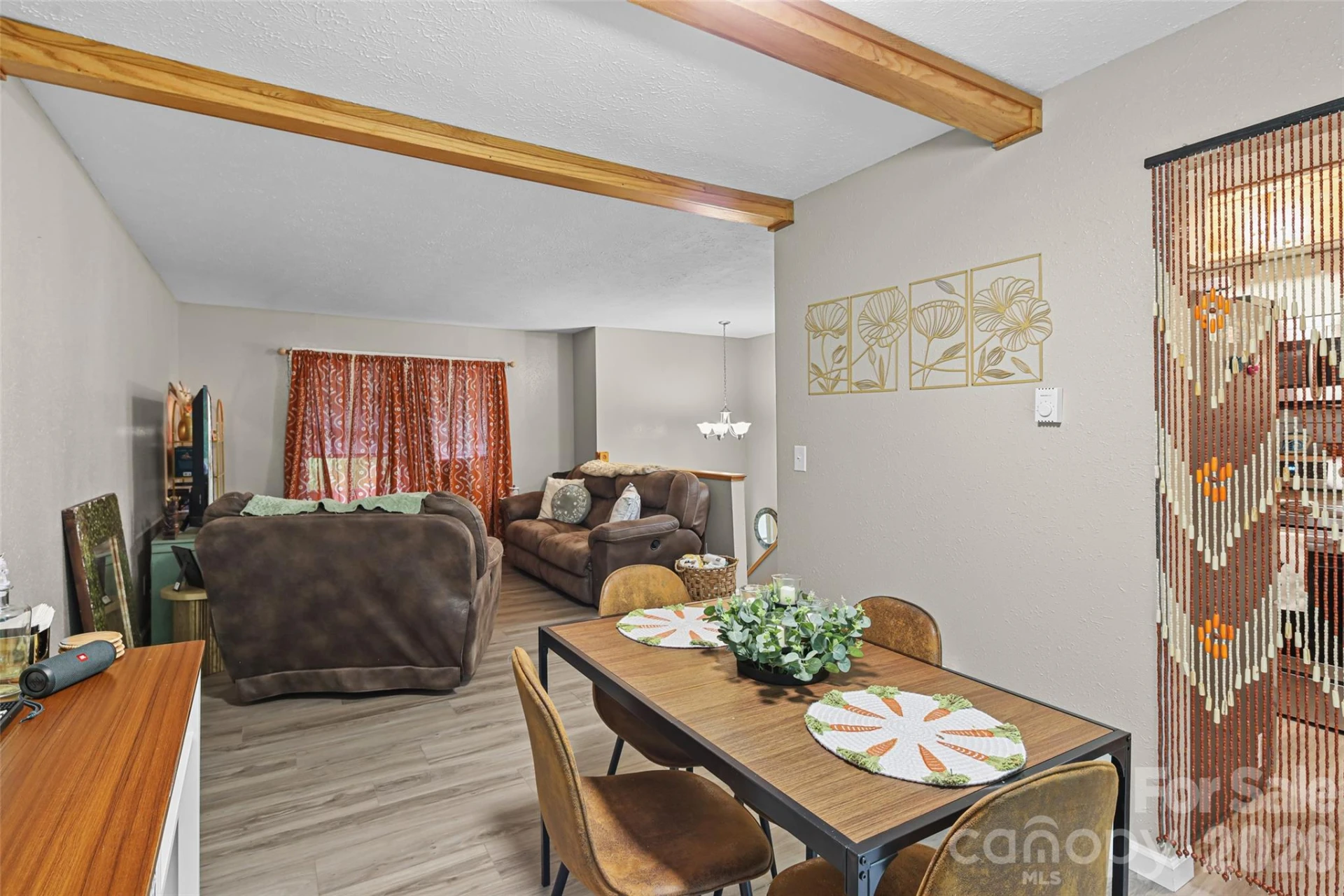 659 Salisbury Road - Photo 2