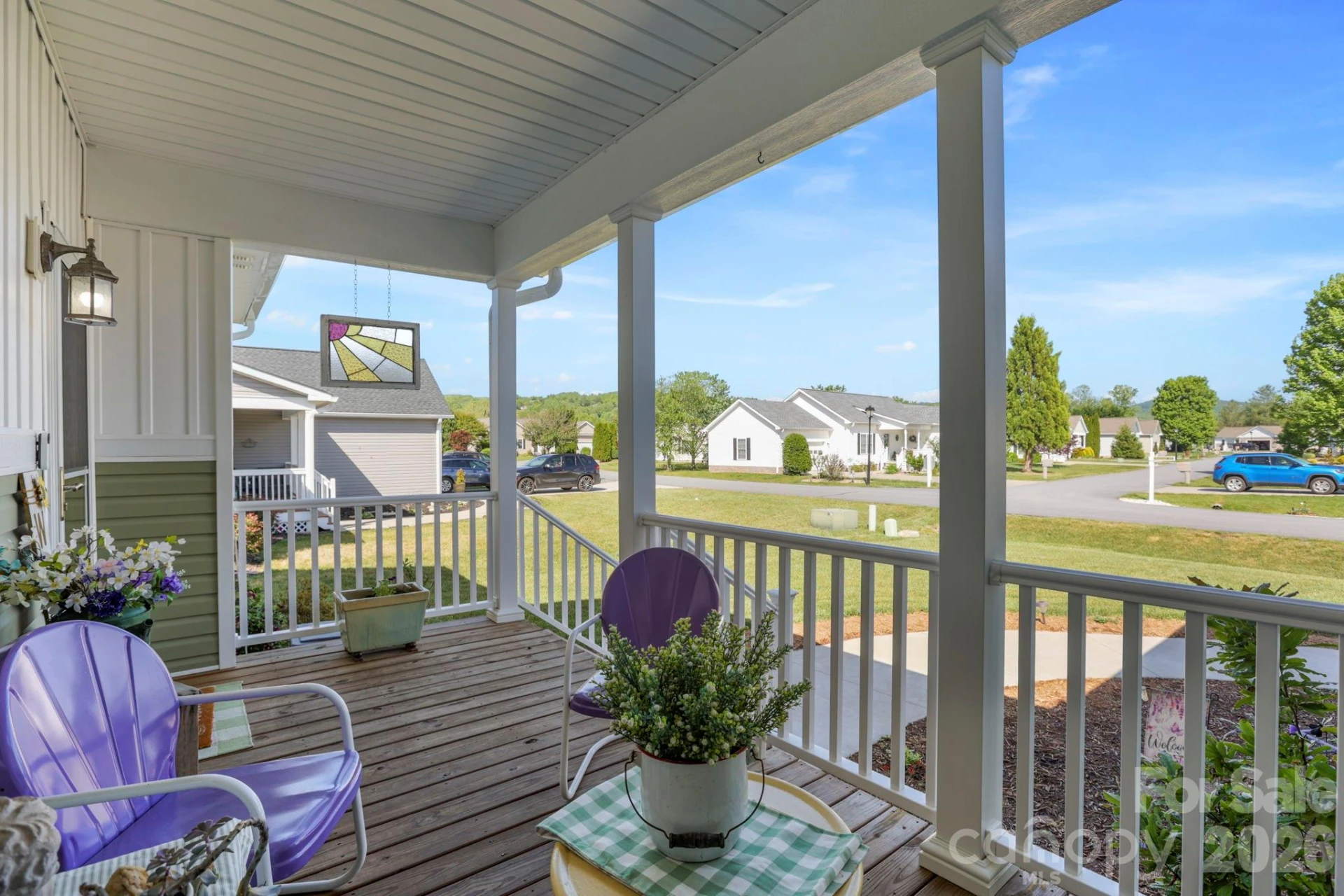 143 Beechnut Drive - Photo 2