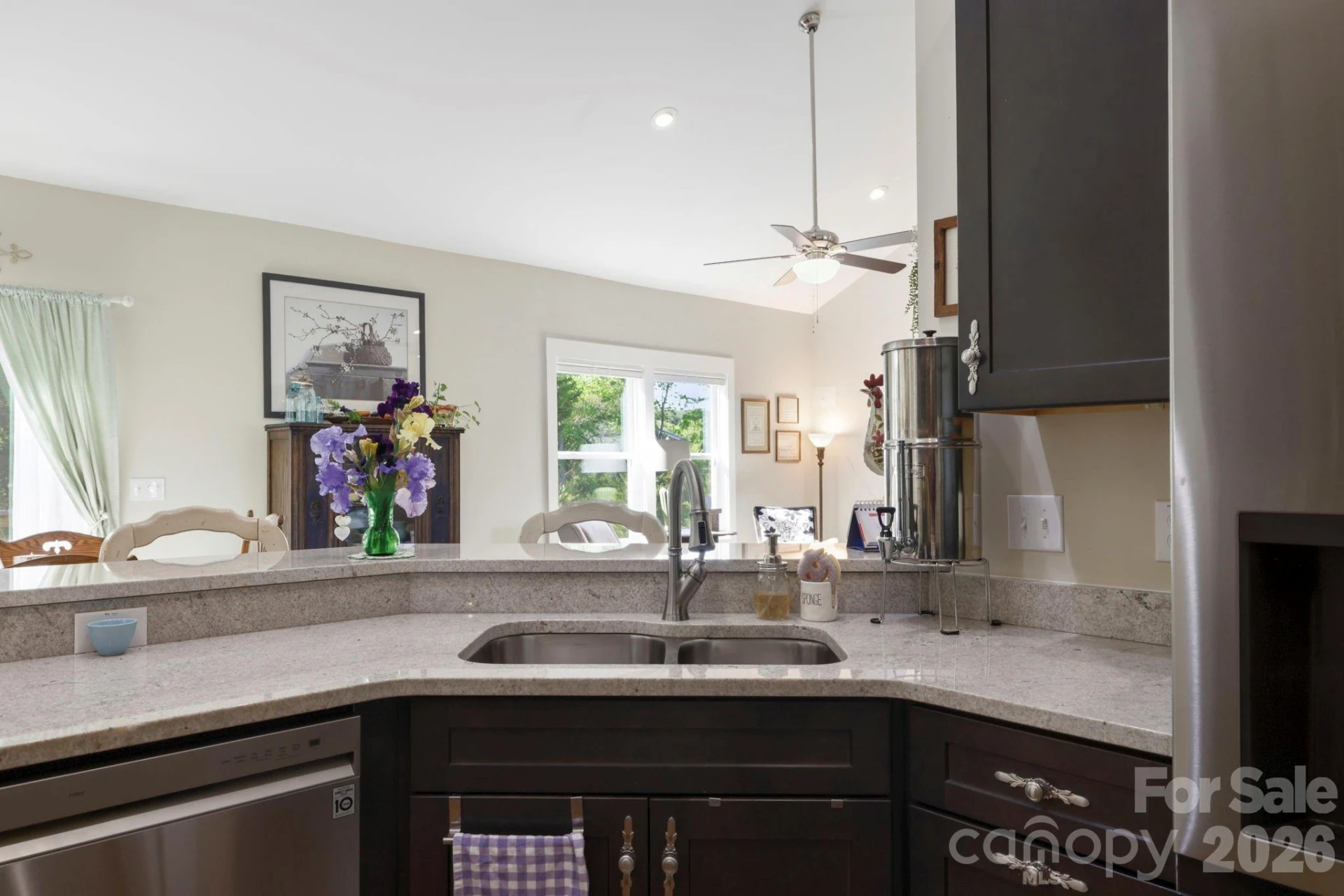 143 Beechnut Drive - Photo 14