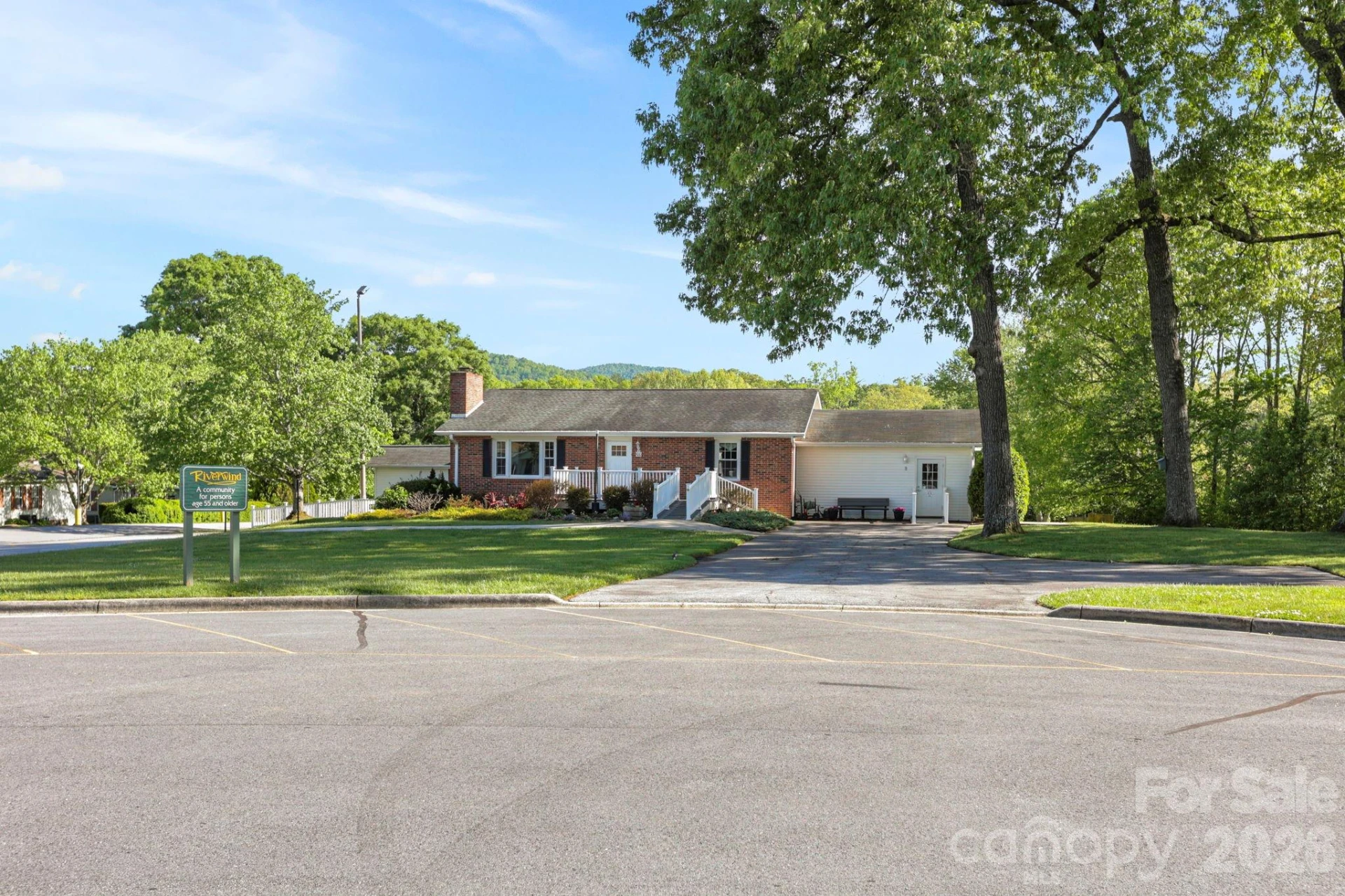 143 Beechnut Drive - Photo 40