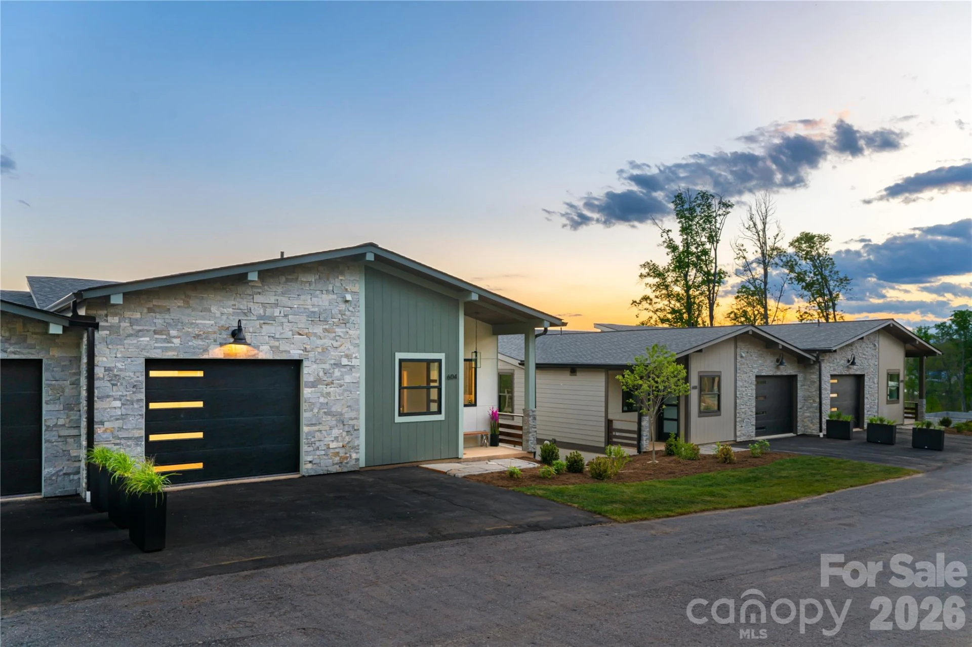 604 Storybook Villas Trail - Photo 42