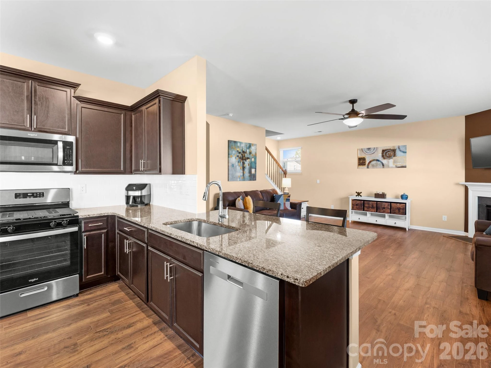 141 Wheatfield Road - Photo 10